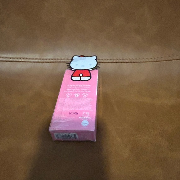 Hello Kitty Bundle (NWT) - Picture 9 of 9